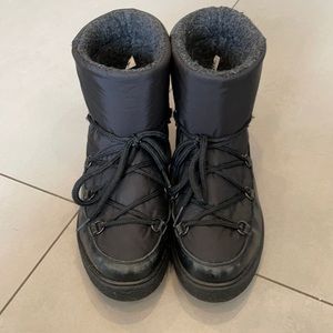 Moncler Lace Up Snow Boots
